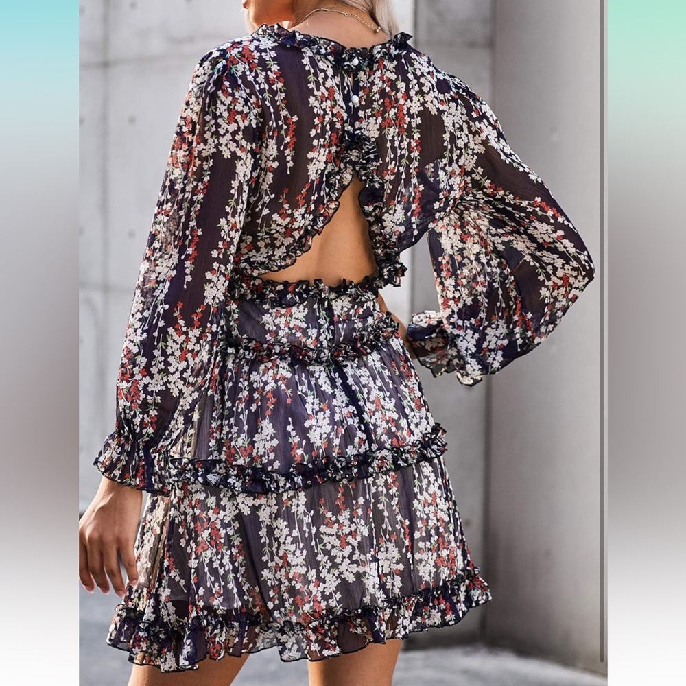 Floral Ruffle Dress - Picture 4 of 8